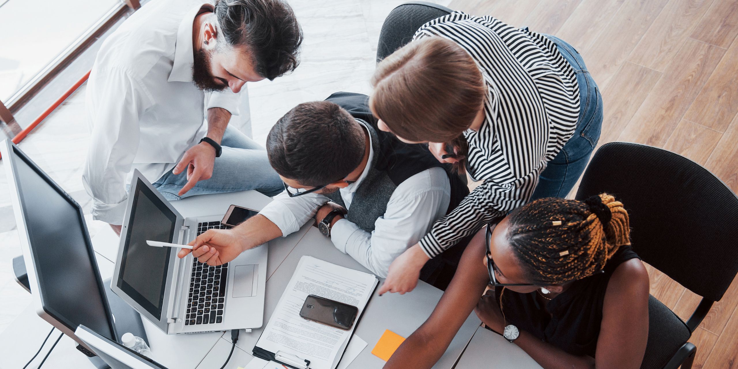 Employees Using Collaborative Learning Concept