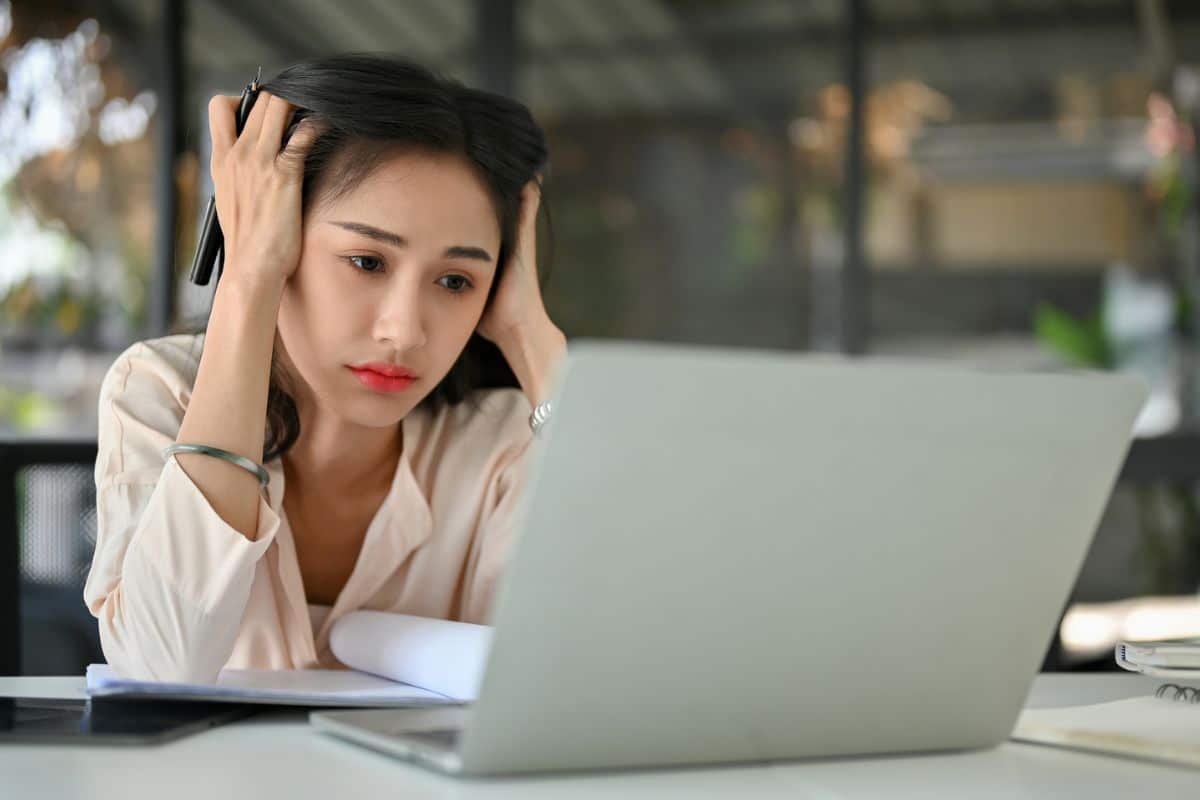 Learner Trying to Recall Forgotten Information