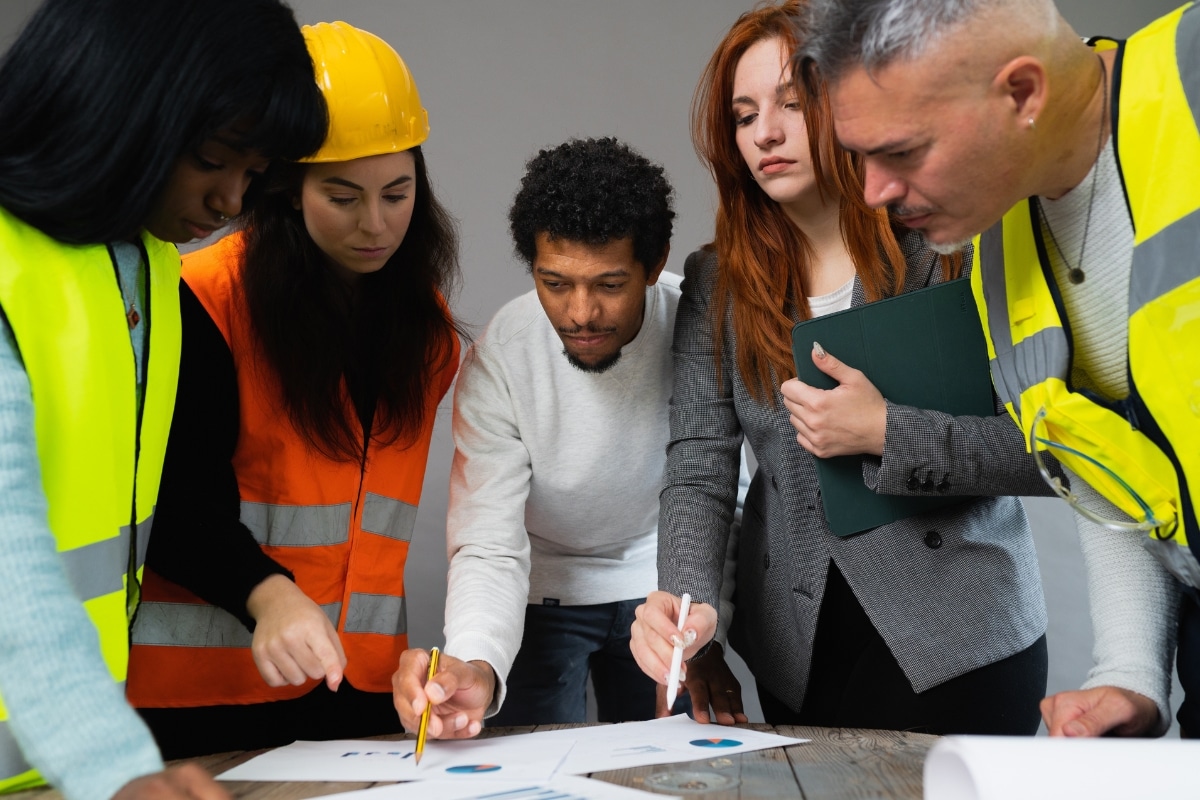 On-the-Job-Training-under-Offline-Learning-Program