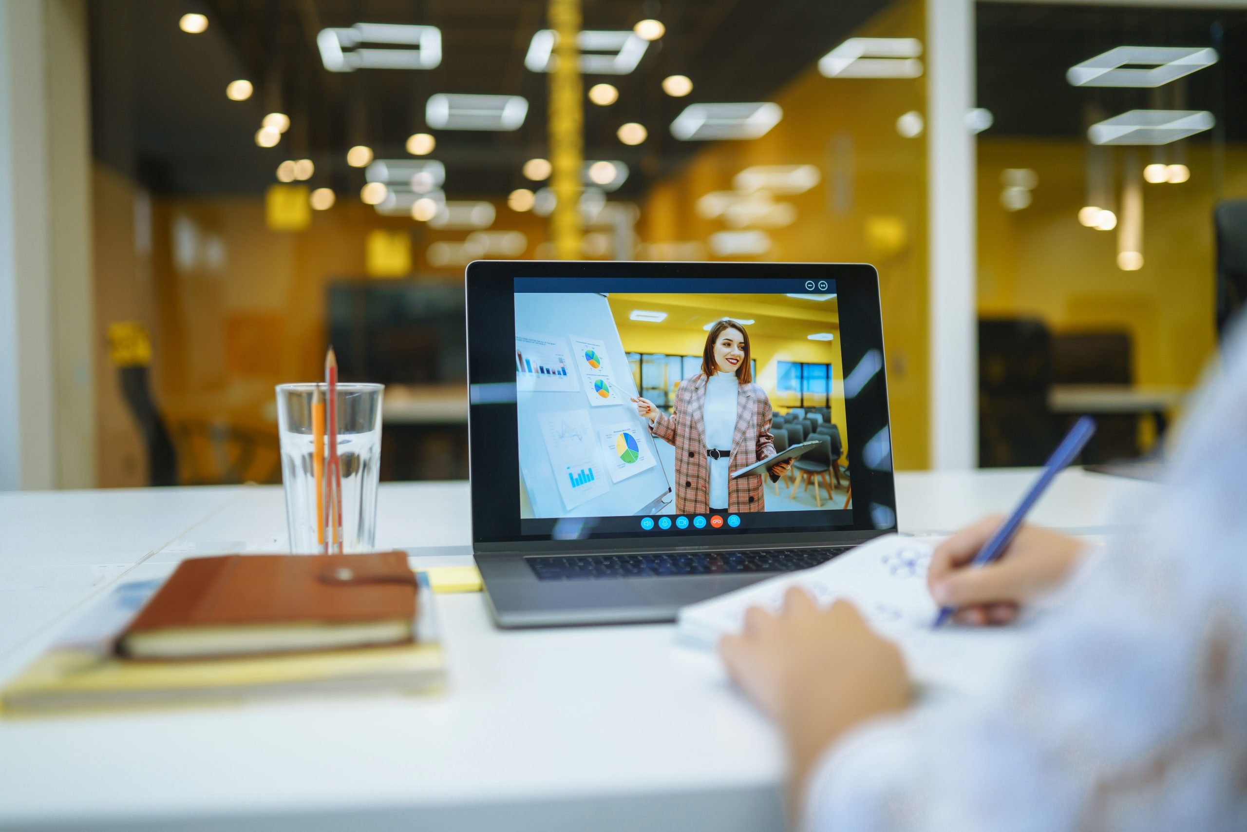 Compliant Online Learning